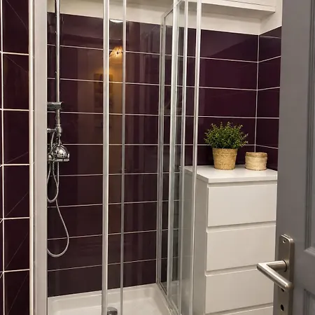 Studio,terrasse Et Parking * Montpellier